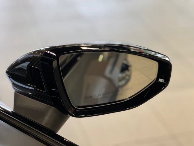 Used 2022 Audi RS e-tron GT AWD/4WD image 35
