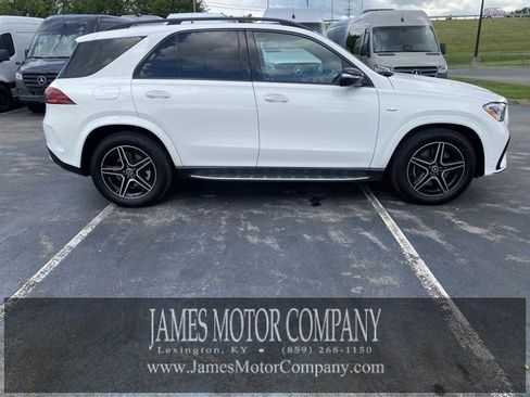 Certified 2025 Mercedes-Benz GLE 450e 4MATIC image 4