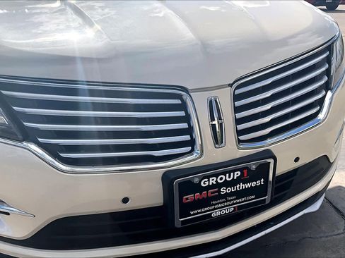 Used 2018 Lincoln MKC Select w/ Select Plus Package image 29