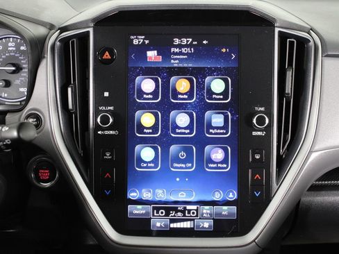 Used 2024 Subaru Crosstrek 2.0i Premium w/ Popular Package #4 image 6