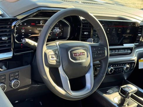 New 2026 GMC Sierra 1500 SLT w/ SLT Premium Plus Package AWD/4WD image 17