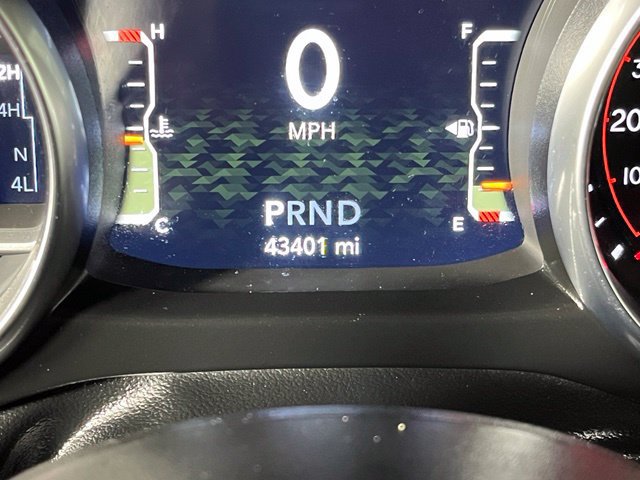 Used 2022 Jeep Wrangler Unlimited Rubicon w/ Cold Weather Group AWD/4WD image 27