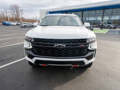 Used 2021 Chevrolet Tahoe Z71 w/ Z71 Signature Package image 2