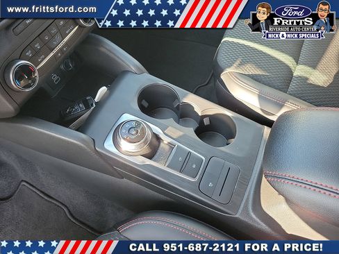 Used 2025 Ford Escape ST-Line w/ Equipment Group 301A image 9