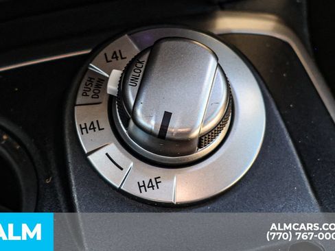 Used 2023 Toyota 4Runner Limited AWD/4WD image 40