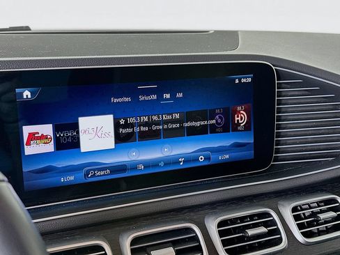 Used 2025 Mercedes-Benz GLE 350 4MATIC image 13