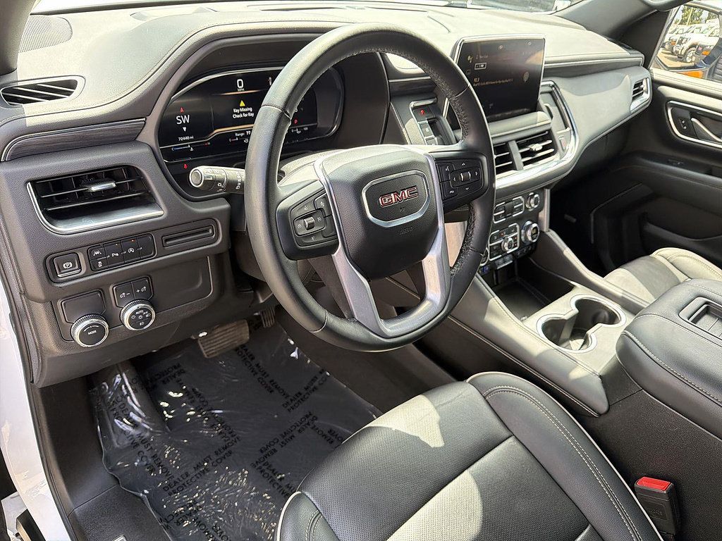 Used 2024 GMC Yukon SLT RWD image 9