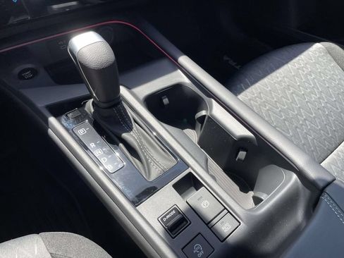 New 2026 Nissan Sentra SV w/ SV Convenience Package FWD image 24