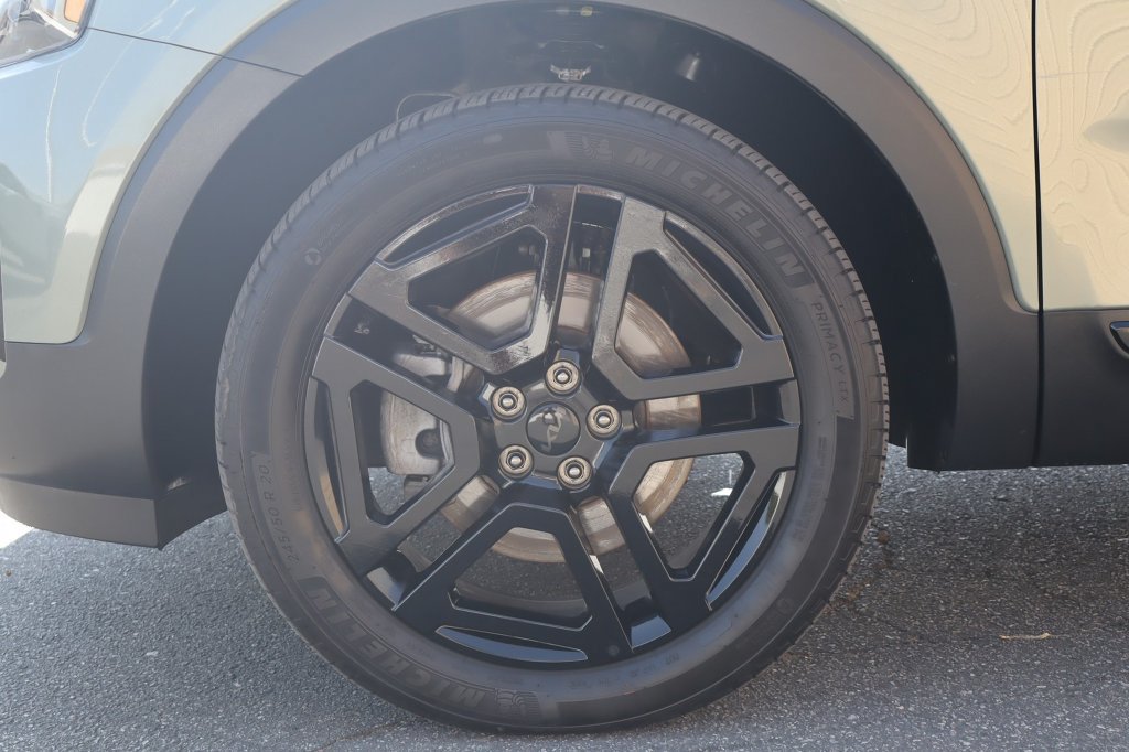 Used 2025 Kia Telluride SX X-Line AWD/4WD image 14
