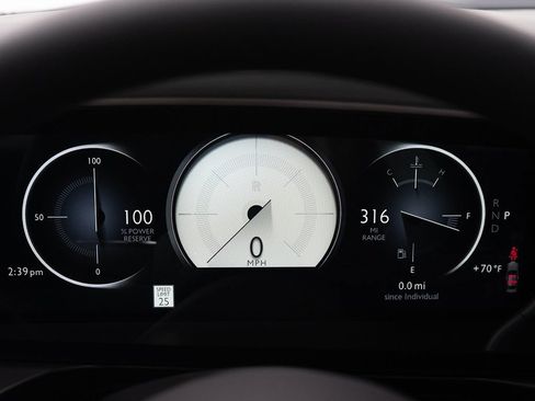 Used 2025 Rolls-Royce Ghost AWD/4WD image 43