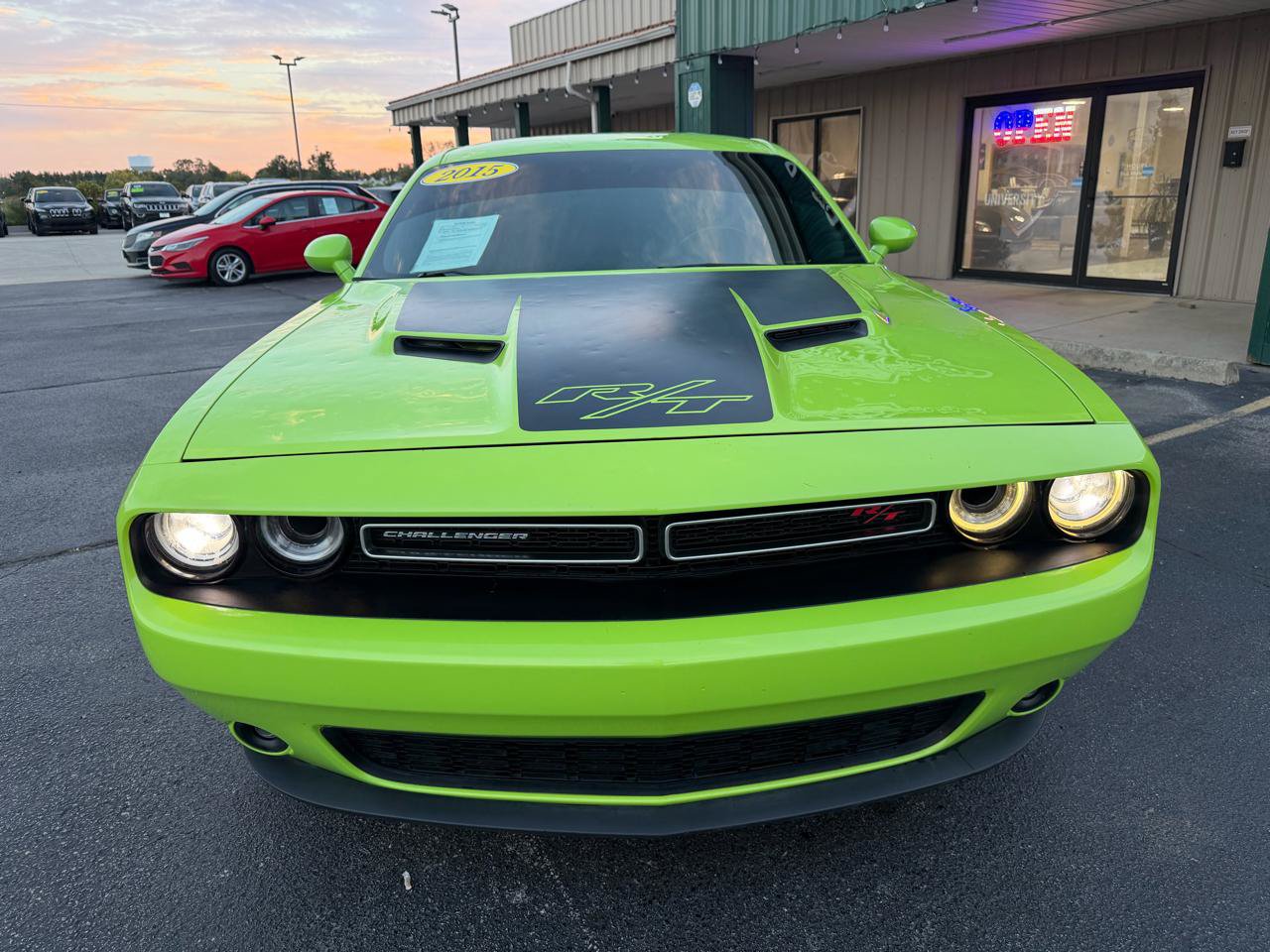 Used 2015 Dodge Challenger R/T w/ Quick Order Package 28B R/T RWD image 8