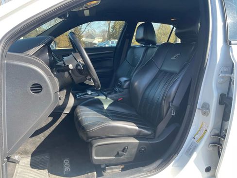 Used 2015 Chrysler 300 S AWD/4WD image 12