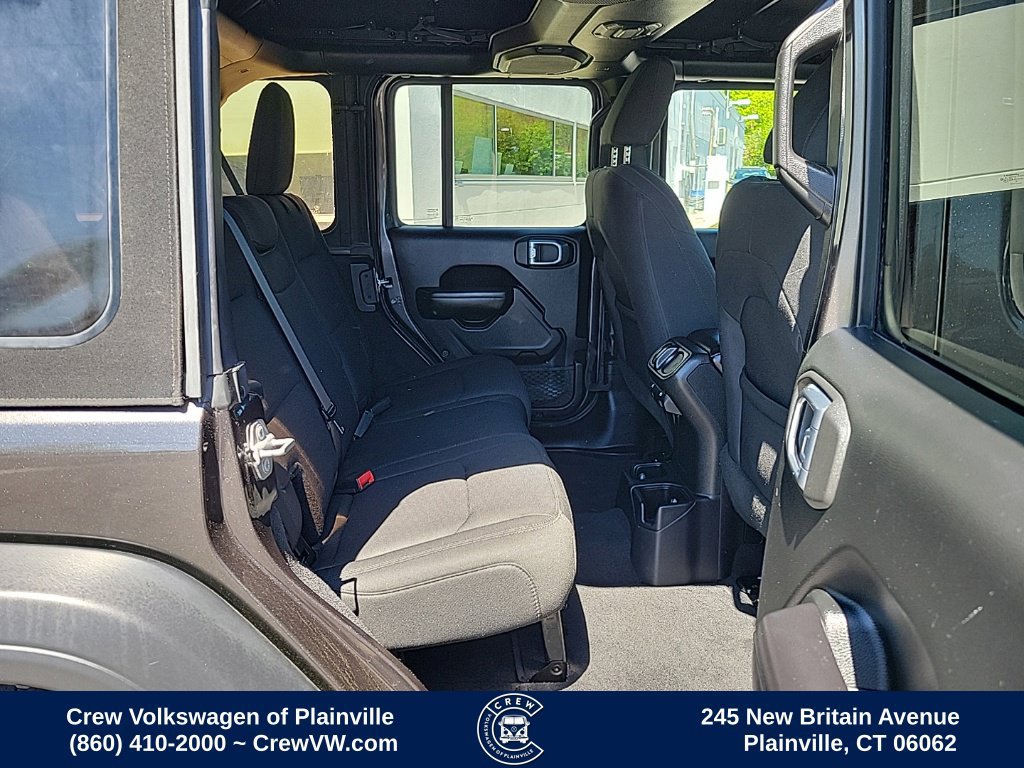 Used 2019 Jeep Wrangler Unlimited Sport S AWD/4WD image 17