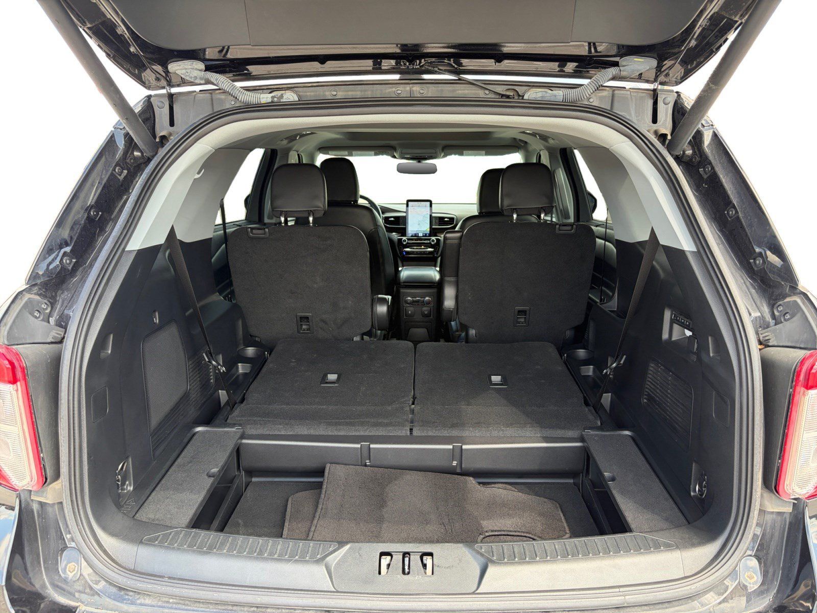 Certified 2023 Ford Explorer Limited w/ Limited Technology Package RWD image 23