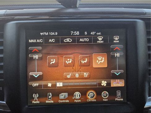 Used 2017 RAM 3500 Laramie image 24