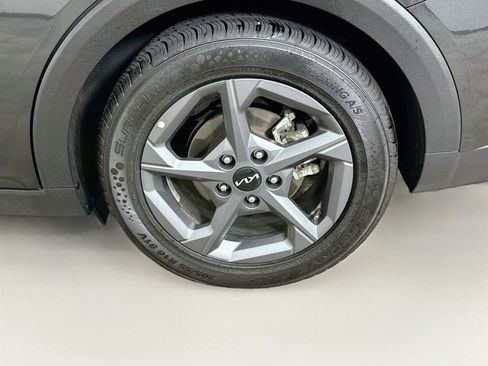 Used 2025 Kia K4 FWD image 11