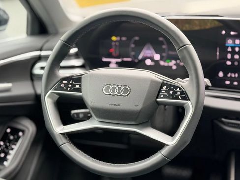 Used 2025 Audi A5 2.0T Premium w/ Convenience Package AWD/4WD image 14