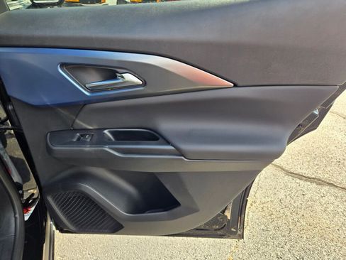 New 2026 Chevrolet Equinox EV LT image 8