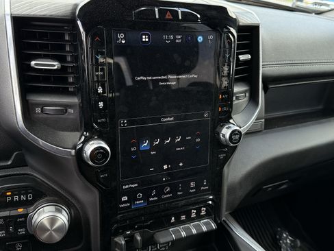 Used 2023 RAM 1500 Laramie AWD/4WD image 14