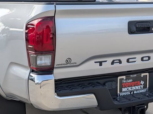 Used 2023 Toyota Tacoma SR5 RWD image 9
