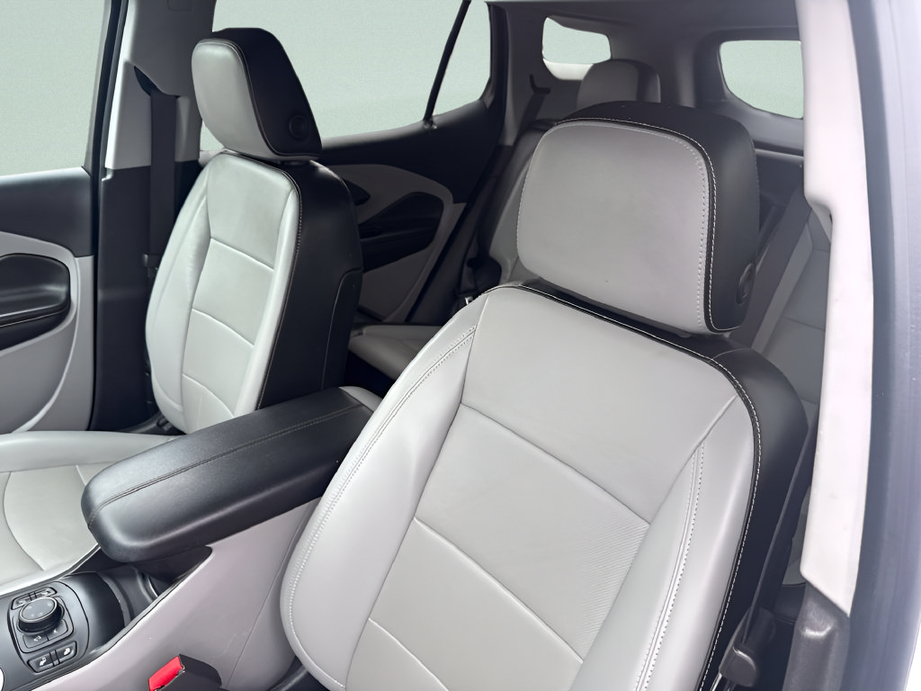Used 2022 GMC Terrain SLT AWD/4WD image 14
