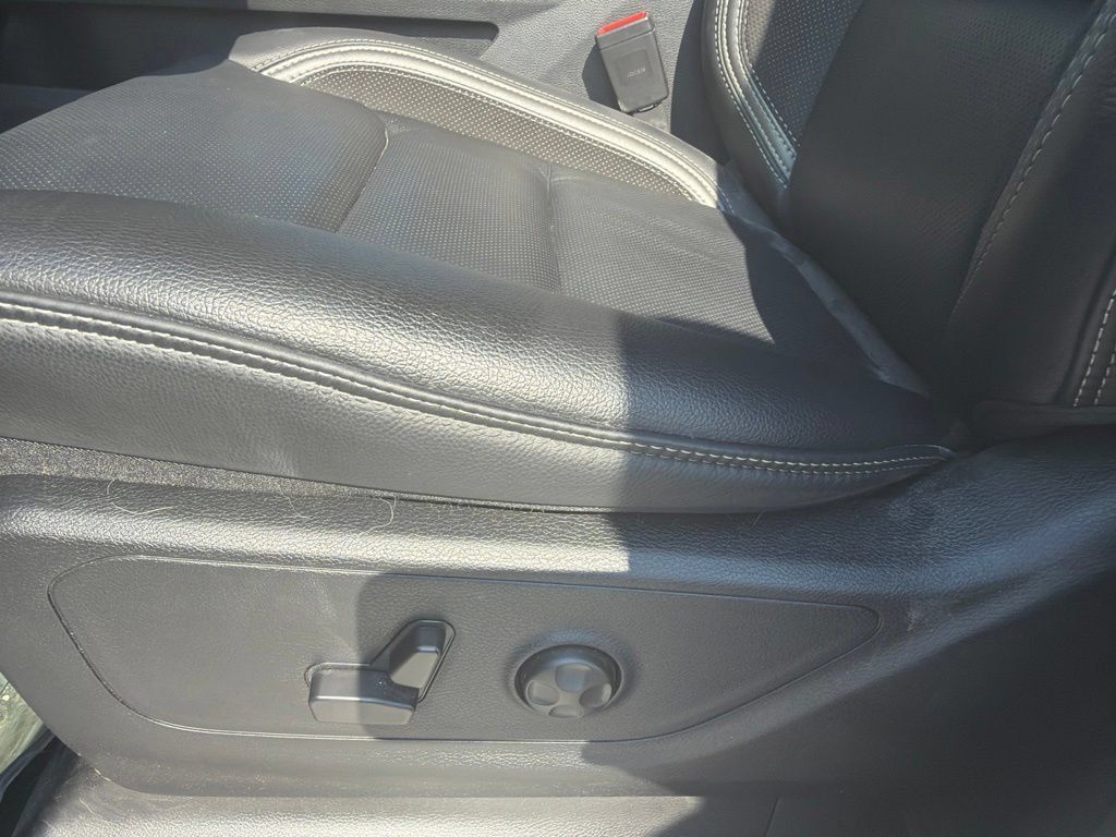 Used 2026 RAM 1500 RHO w/ Bed Utility Group AWD/4WD image 14