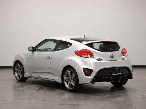 Used 2013 Hyundai Veloster Turbo FWD image 6