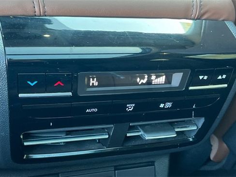 Certified 2023 Acura MDX FWD w/ Technology Package image 14