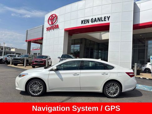 Used 2017 Toyota Avalon Limited w/ All Weather Liner Package image 3