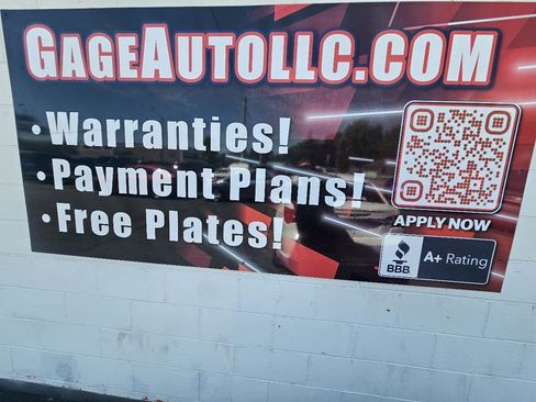 Used 2013 Chrysler 200 LX FWD image 17