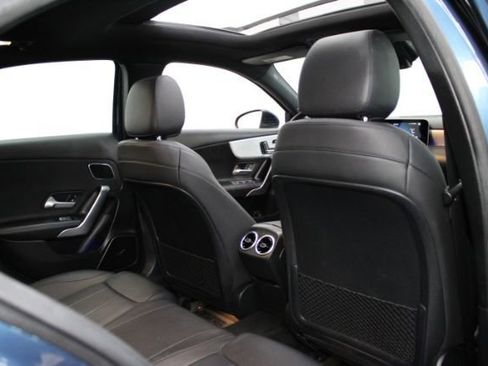 Used 2019 Mercedes-Benz A 220 4MATIC image 30