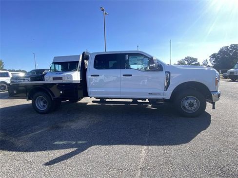 New 2026 Ford F350 XL w/ XL Chrome Package image 2