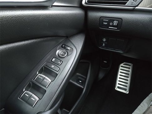 Used 2022 Honda Accord Sport image 21