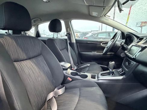 Used 2019 Nissan Sentra SV image 13