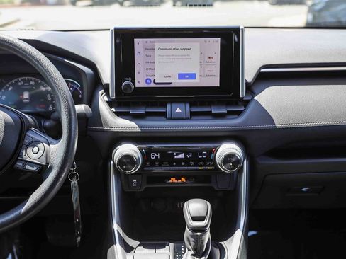 Certified 2025 Toyota RAV4 LE AWD/4WD image 14