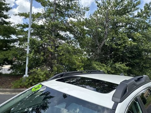 Used 2024 Subaru Outback Limited AWD/4WD image 9