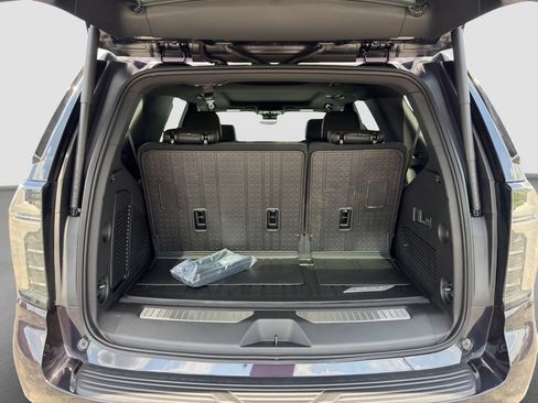 New 2026 Chevrolet Tahoe High Country AWD/4WD image 28