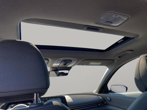 New 2026 Hyundai Elantra SEL Sport Premium FWD image 12