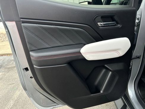 Certified 2024 GMC Canyon AT4X image 43