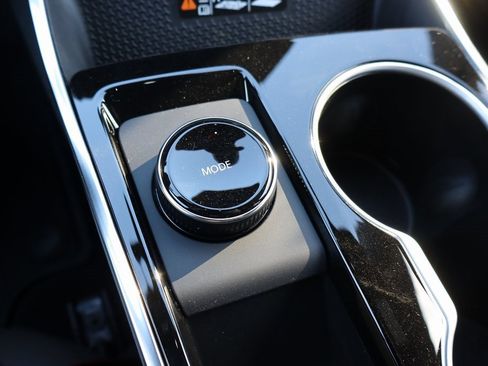 New 2026 Chevrolet Equinox LT image 11