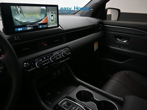 New 2026 Honda Pilot Black Edition image 12