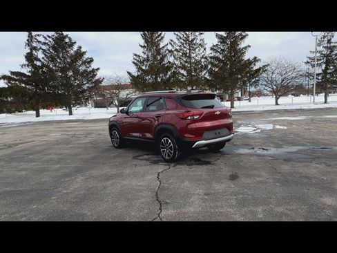 Used 2024 Chevrolet TrailBlazer LT w/ LT Cold Weather Package AWD/4WD image 7