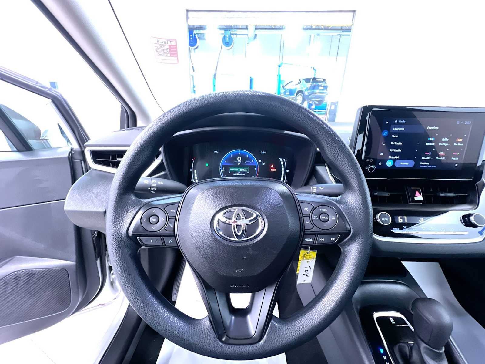 Used 2026 Toyota Corolla LE FWD image 15