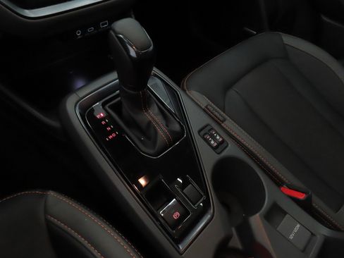 Used 2025 Subaru Crosstrek 2.5i Limited w/ Crosstrek Mirror Package image 18