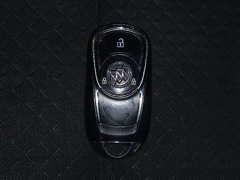 Used 2019 Buick Encore Preferred image 32