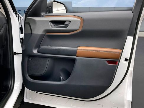 New 2025 Ford Bronco Sport Outer Banks w/ Outer Banks Tech Package+ image 31