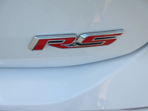 Certified 2024 Chevrolet Equinox RS FWD image 10
