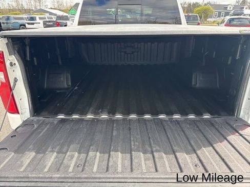Used 2025 Chevrolet Silverado 1500 LTZ AWD/4WD image 7