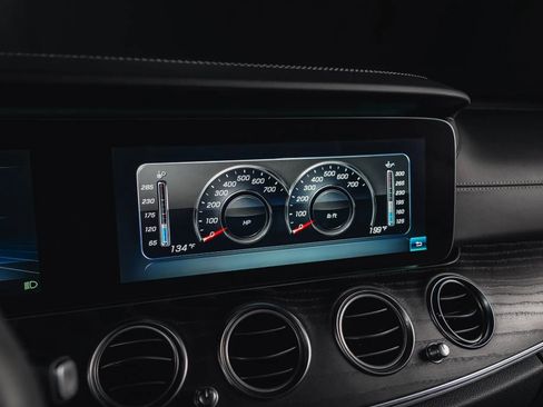 Used 2018 Mercedes-Benz E 63 AMG S image 67