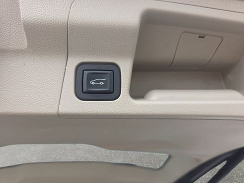 Used 2017 GMC Acadia Denali w/ LPO, Cargo Package AWD/4WD image 15
